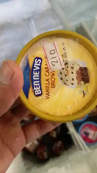 vanilla caremal brownie