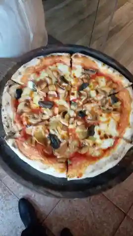 Pizza stagoni