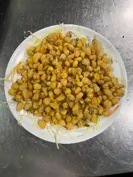 Crispy corn coriander