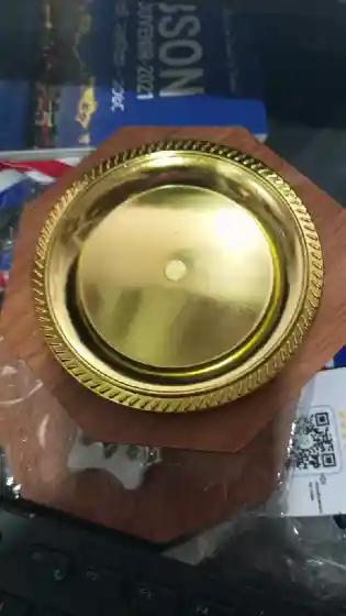 gold plate